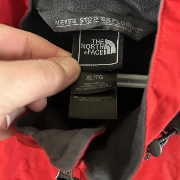Men's North Face Full Zipper Jacket w/Hood Red & Grey - Extra Large - Picture 3 of 3